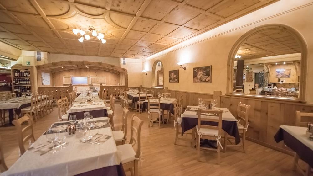 Hotel Capriolo Livigno Zewnętrze zdjęcie